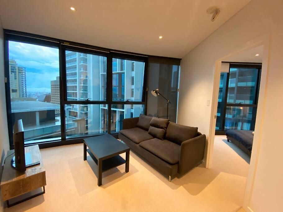 2 Bedroom In The Center Of Cbd Apartment