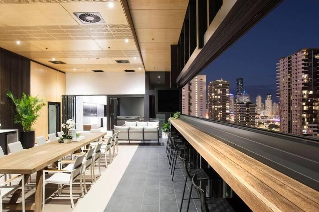 1b Modern Flat In Peel St With Pool And Gym Access C20 * Brisbane