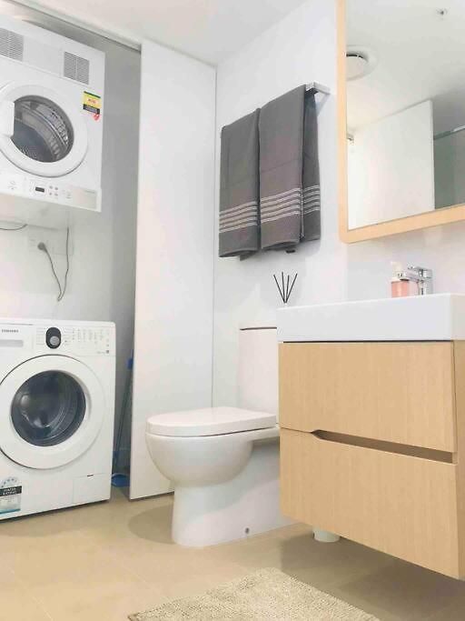 1b Modern Flat In Peel St With Pool And Gym Access C20 Apartment