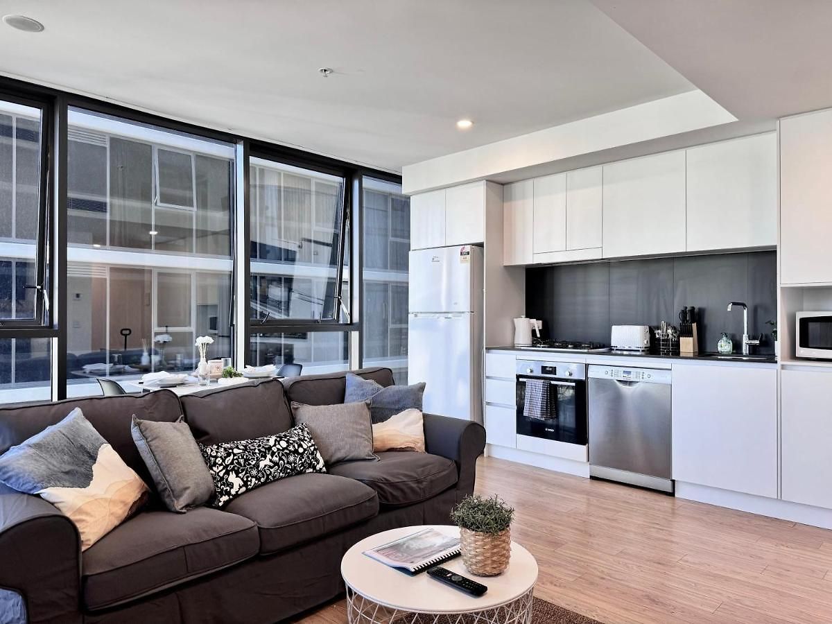 One Bedroom In South Apartment Brisbane
