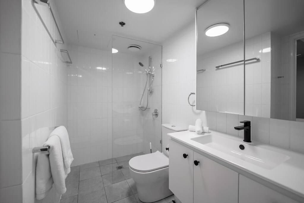 Story Bridge & River View 2b1b W Free Parking! - 84 Apartment *