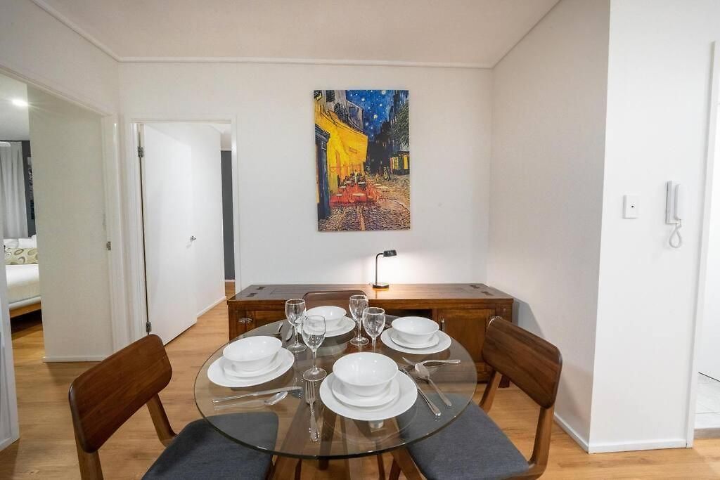Apartment Story Bridge & River View 2b1b W Free Parking! - 84