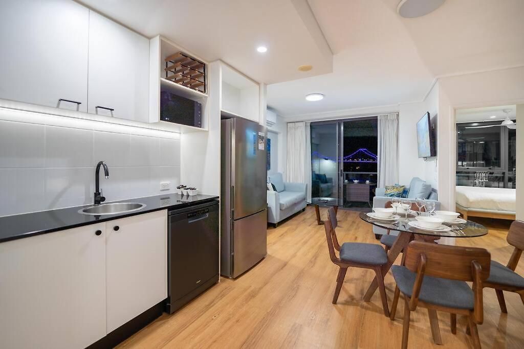 Story Bridge & River View 2b1b W Free Parking! - 84