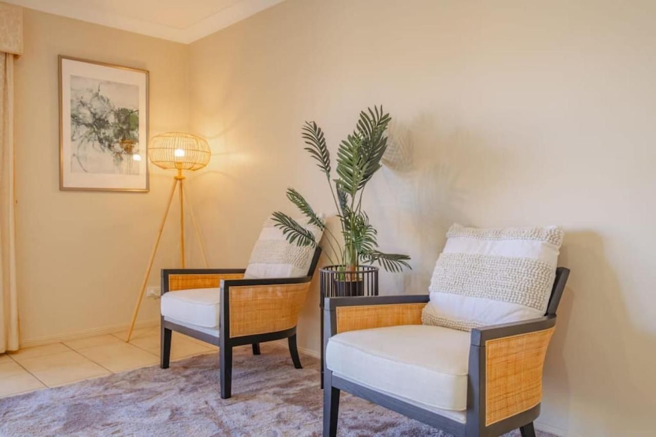 Holiday home Decorated With 4bd Family House With Pool Brisbane