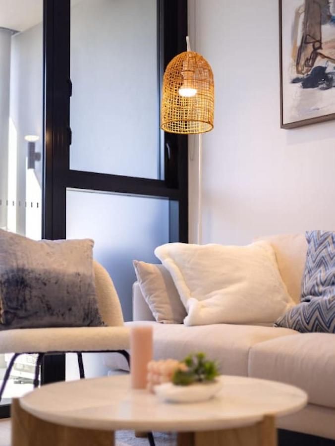 Conveniently Located 2br With Rooftop Pool At Milt Apartment Brisbane