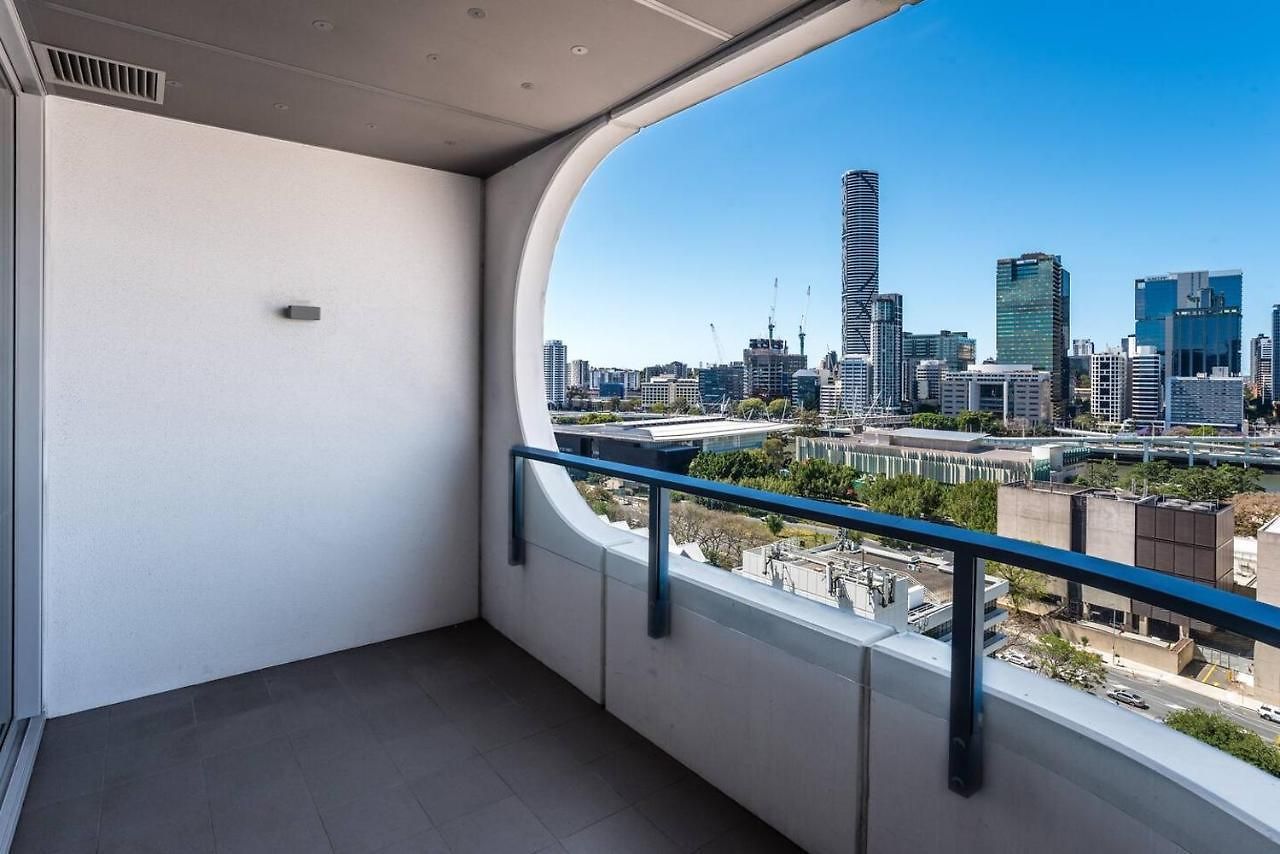 South View 2 Bedroom With Parking * Brisbane