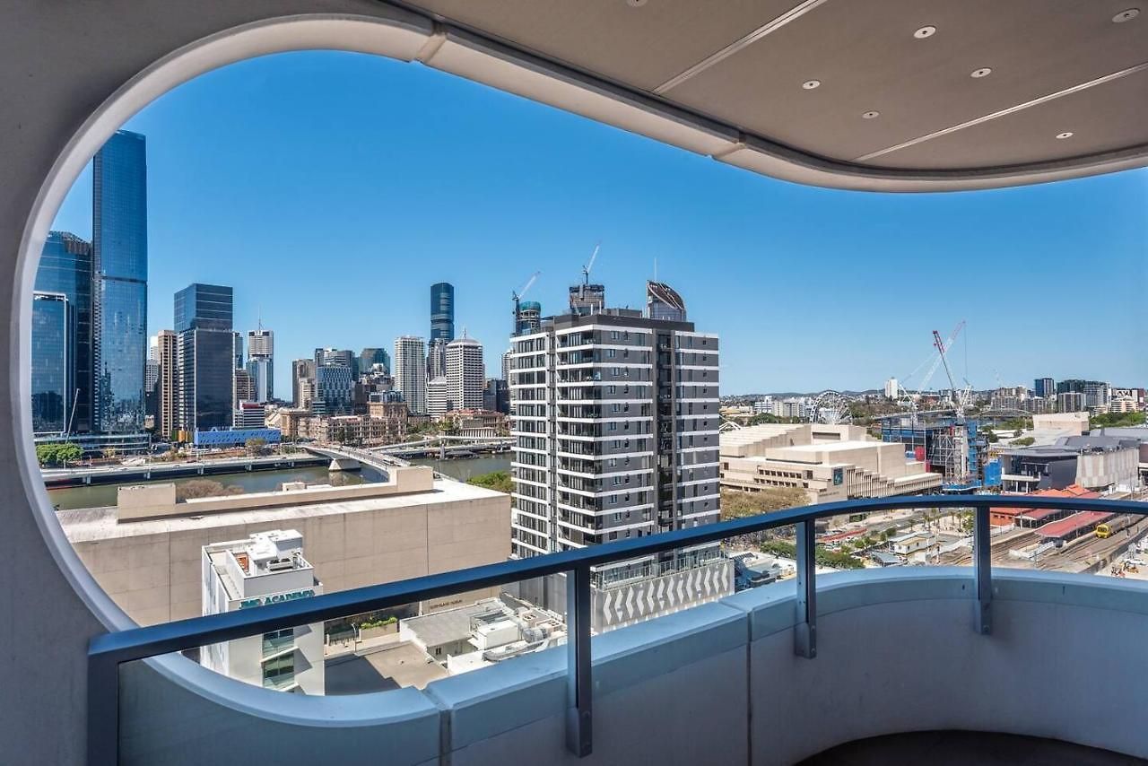South View 2 Bedroom With Parking Brisbane