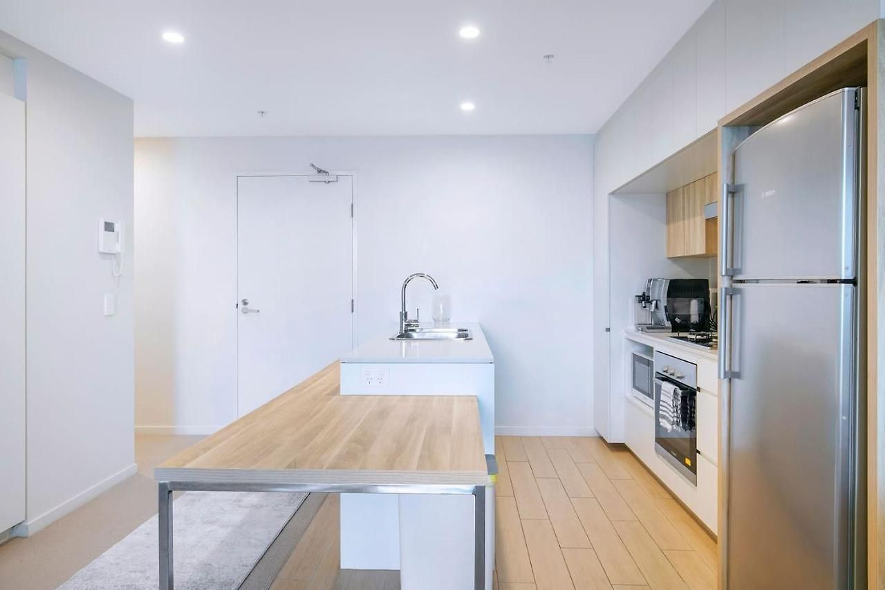 'riverfront Flow' Poolside And Portside In Hamilton
