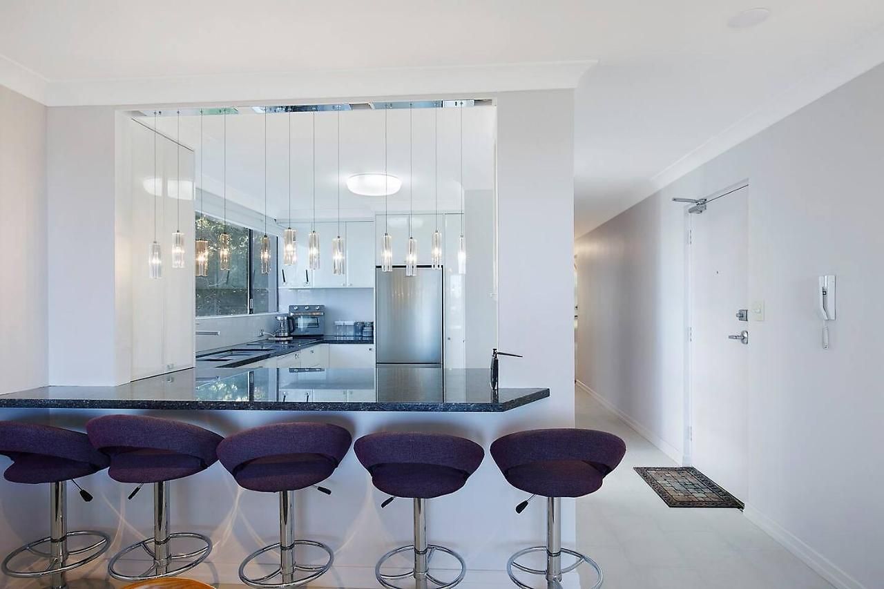 Apartment 'riverside Terrace' Inner-city Retro-chic With Pool *