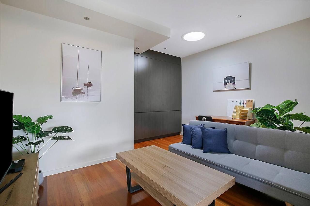 Of Taringa Penthouse With Sweeping Views * Brisbane