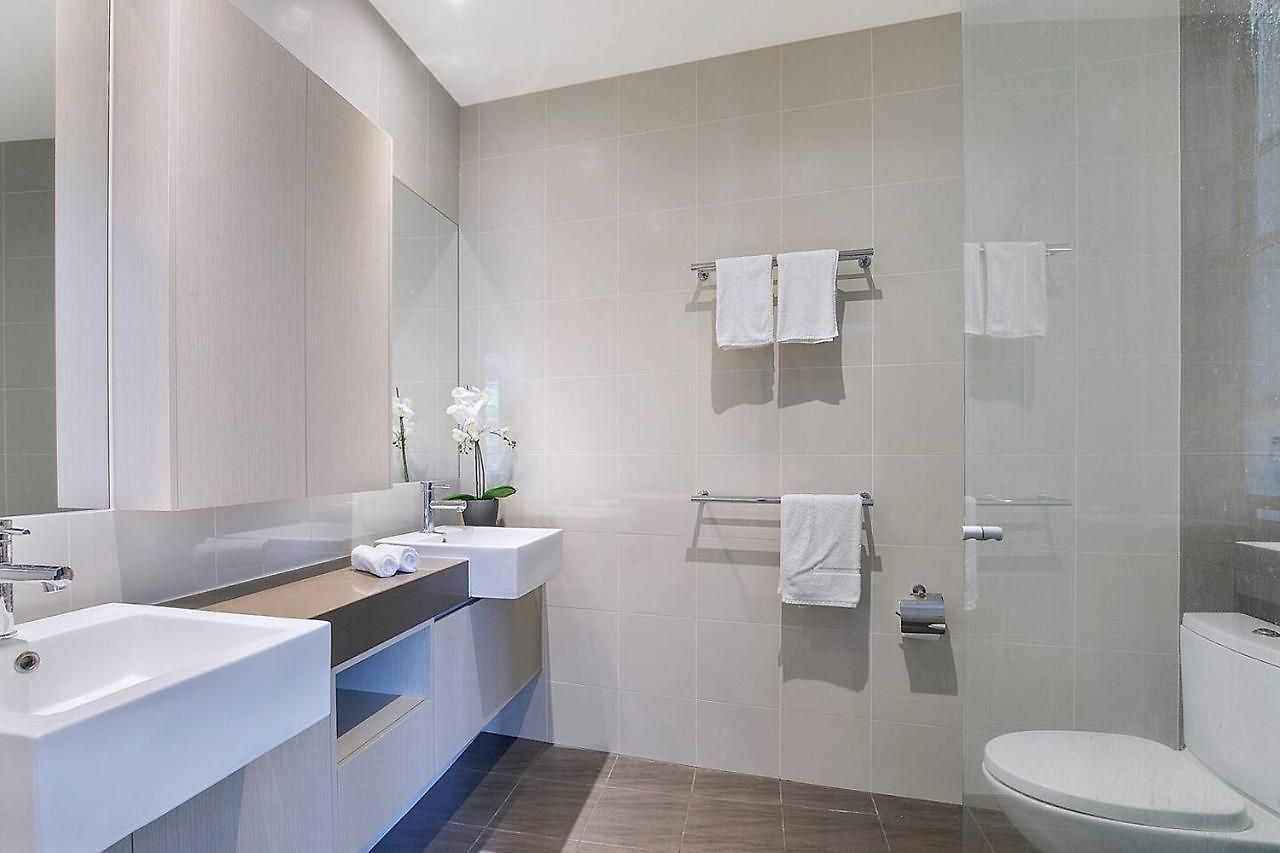 Of Taringa Penthouse With Sweeping Views Apartment