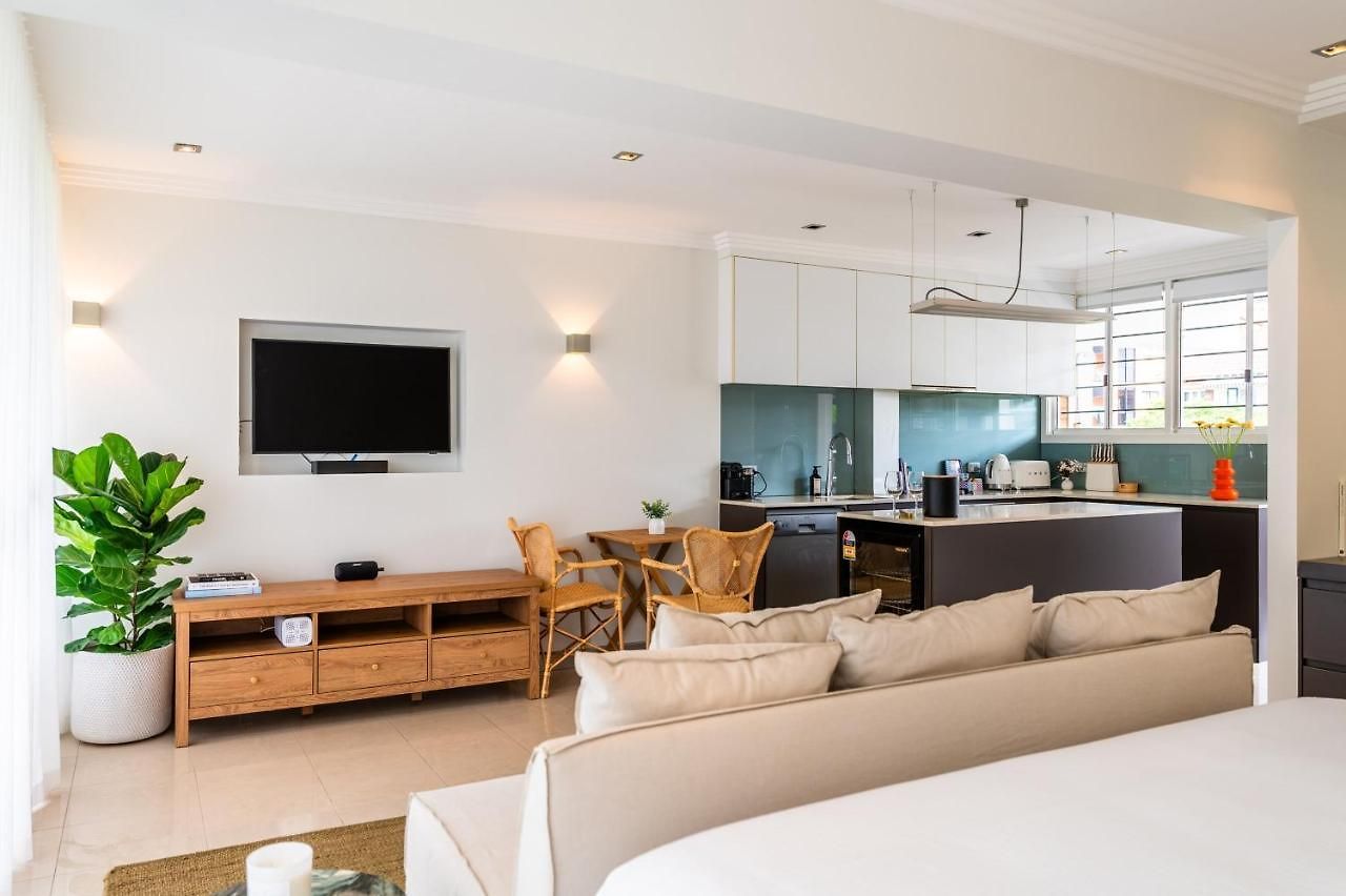 Apartment Riverside With Parking Brisbane