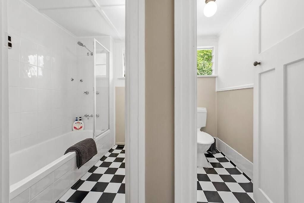Stylish 1 Bedroom ~ New Farm Apartment Brisbane
