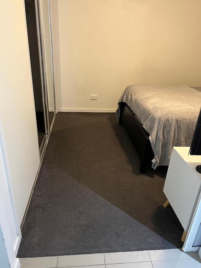 Fortitude Valley Sharing With Other Guests Homestay Brisbane