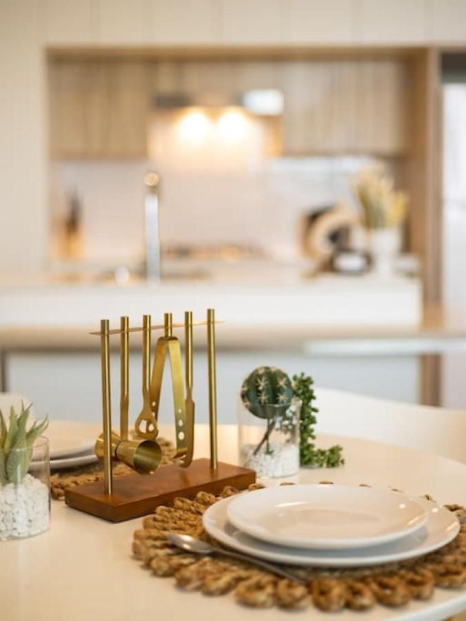 Simply Stunning Riverside 1br At Hamilton Brisbane