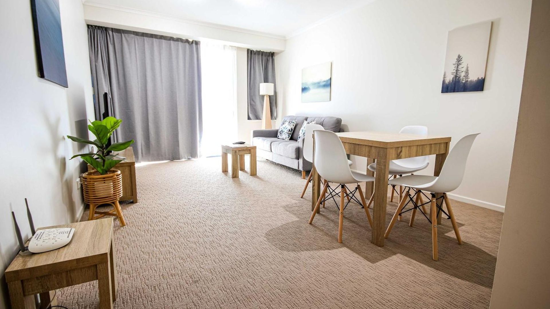 Dockside Aparthotel 4*