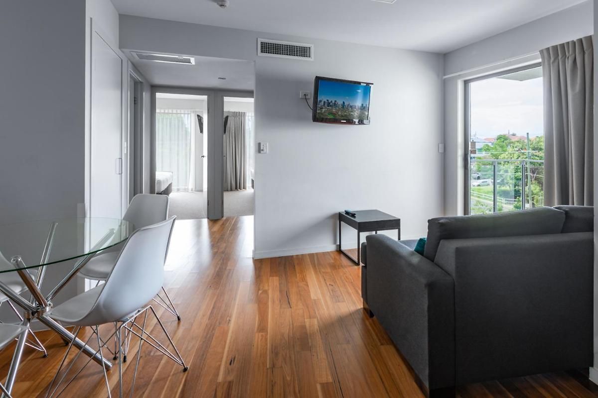 Essence Chermside Aparthotel 4*