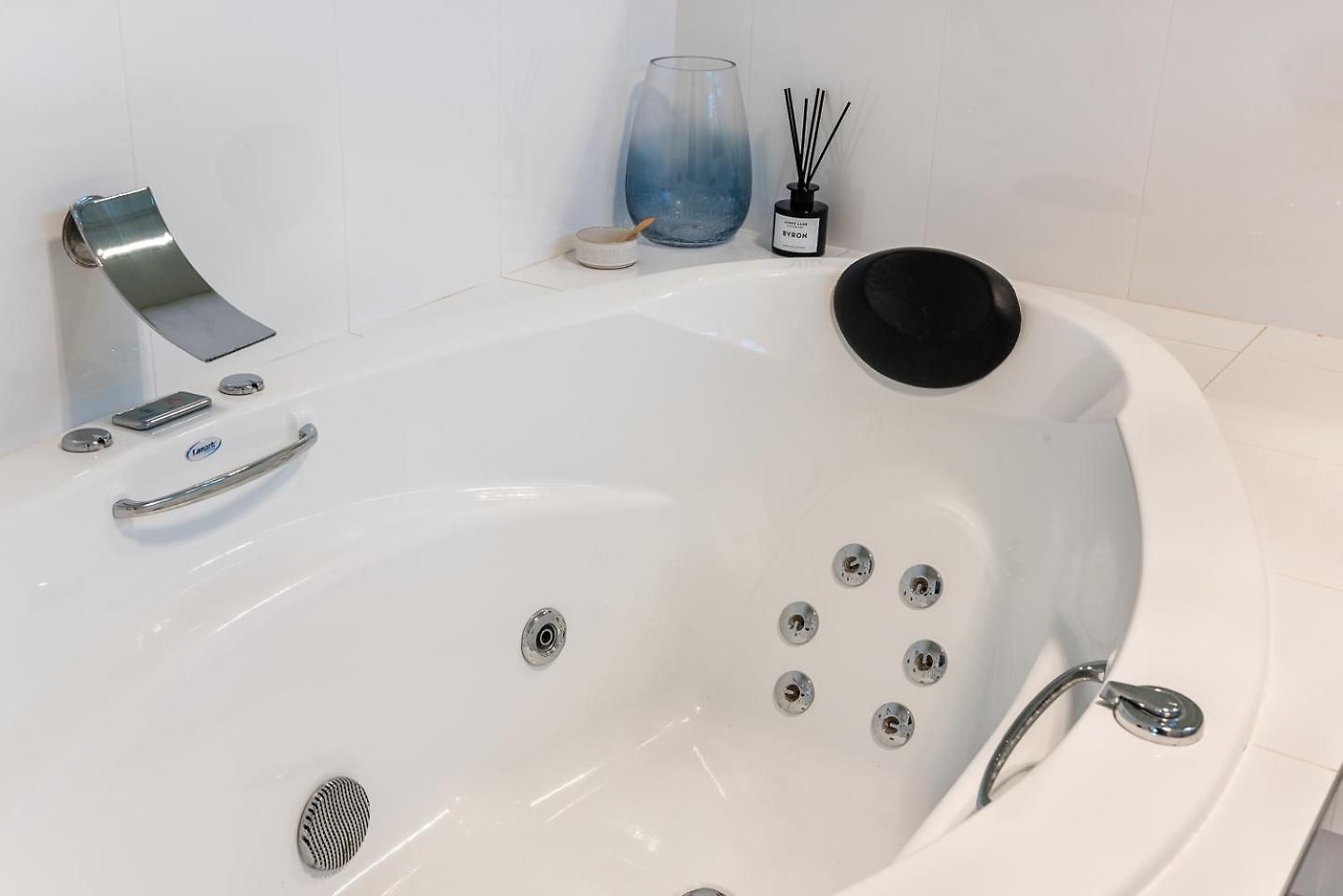 Hotel Beautiful Modern In Heart Of New Farm *
