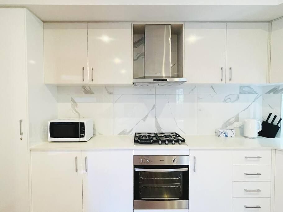 Modern Private 1,2 Close To Qeii & Grifith Uni Brisbane