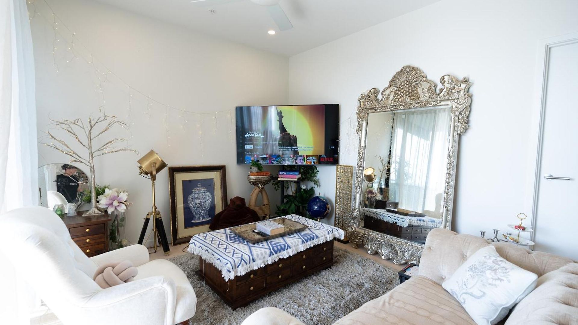 Location! Boutique 2br With Pool & Bbq Near South Bank And Brisbane