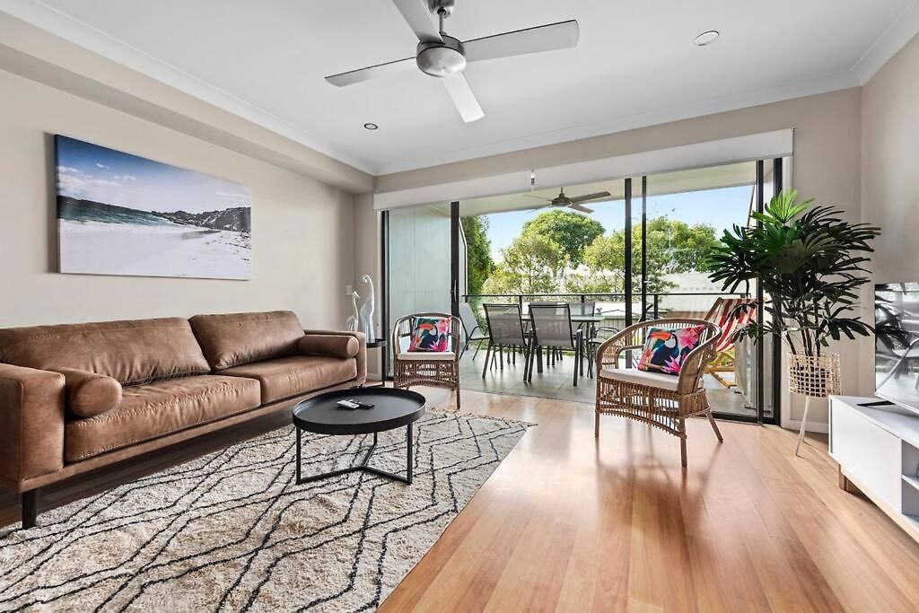 Convenient + Spacious! 3bed/2.5bath/1car~townhouse Holiday home