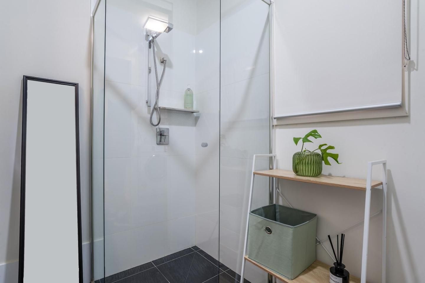 Hotel Beautiful Modern In Heart Of New Farm Brisbane