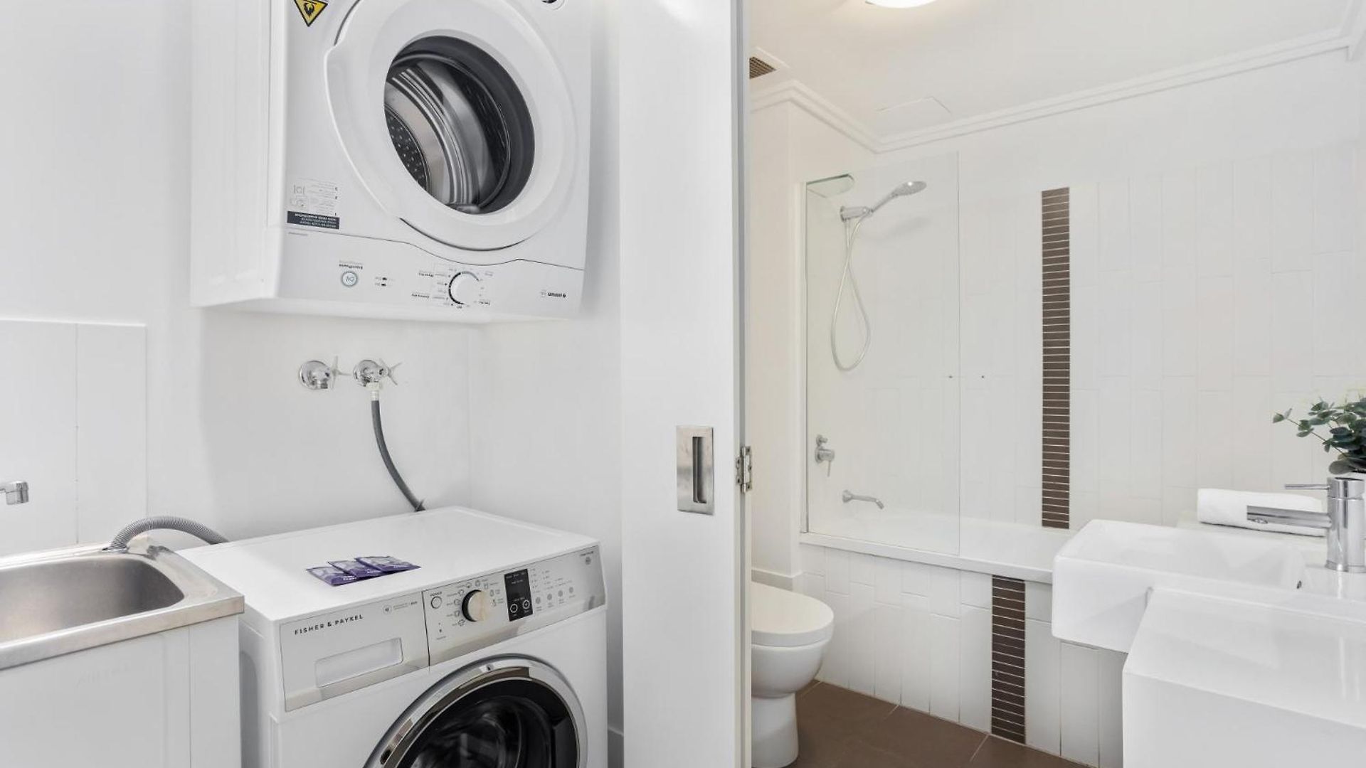 Spacious 2-bed Unit In Heart Of South *