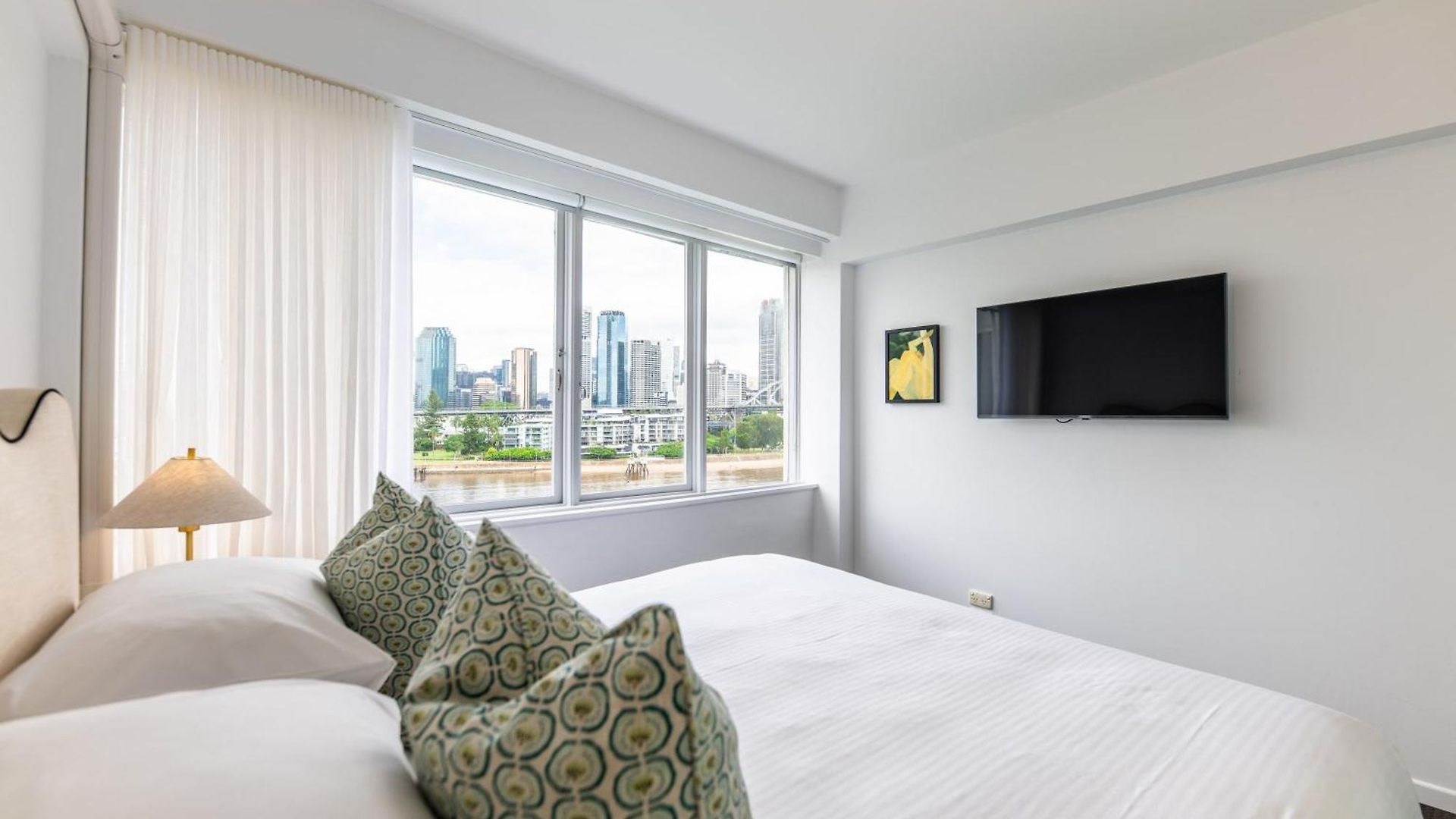 Apartment & Story Bridge View 2 Bedrooms Unit W Parking Brisbane