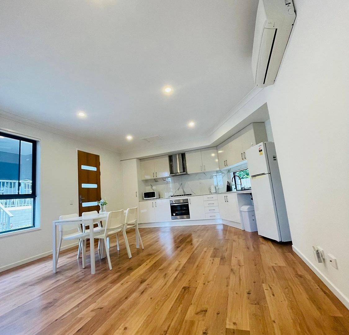 Guest house Modern Private 1,2 Close To Qeii & Grifith Uni *