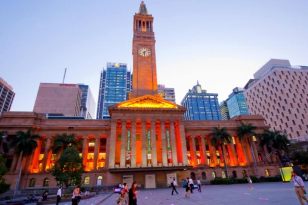 Apartment Slick 1 Bedroom + Carpark - Walk To Brisbane