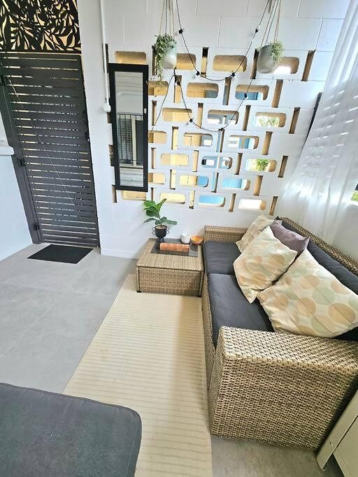 Prime Location: Just Steps Away From Oxford Street Apartment Brisbane