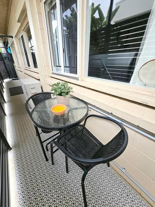 Apartment Prime Location: Just Steps Away From Oxford Street Brisbane