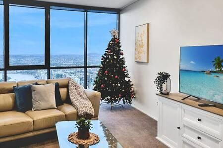 Premium 4 Bedroom Family - * Brisbane