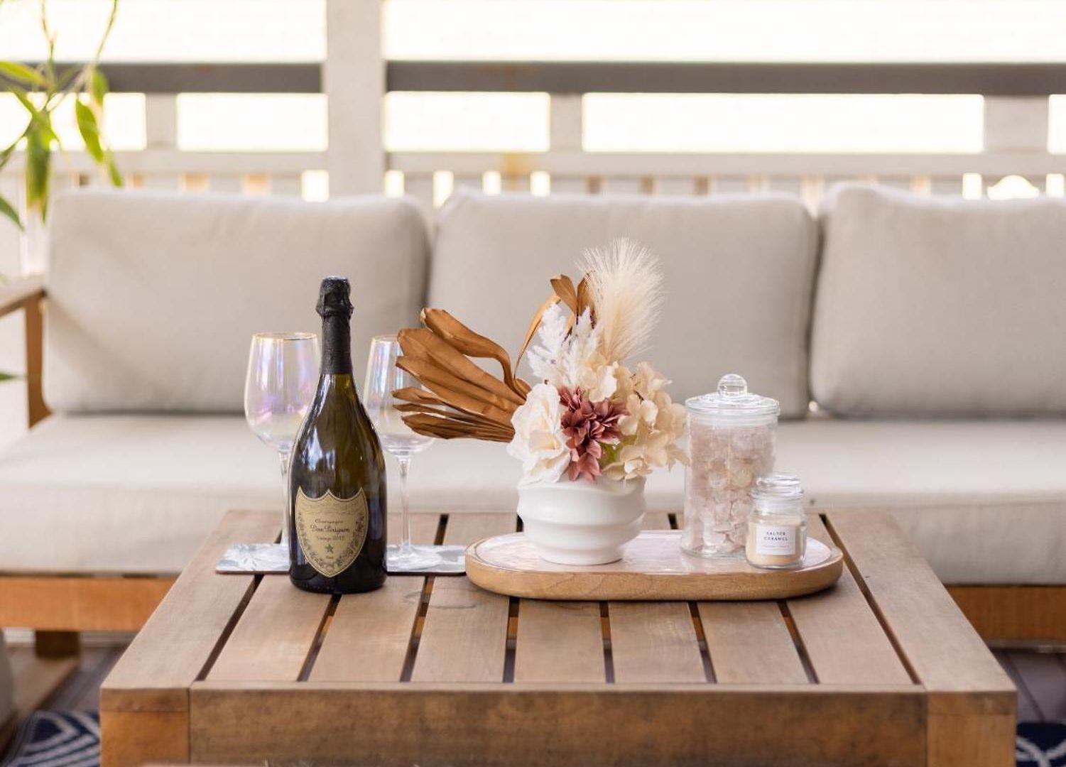 5br Queenslander - Walk To The Gabba - Sleeps 10