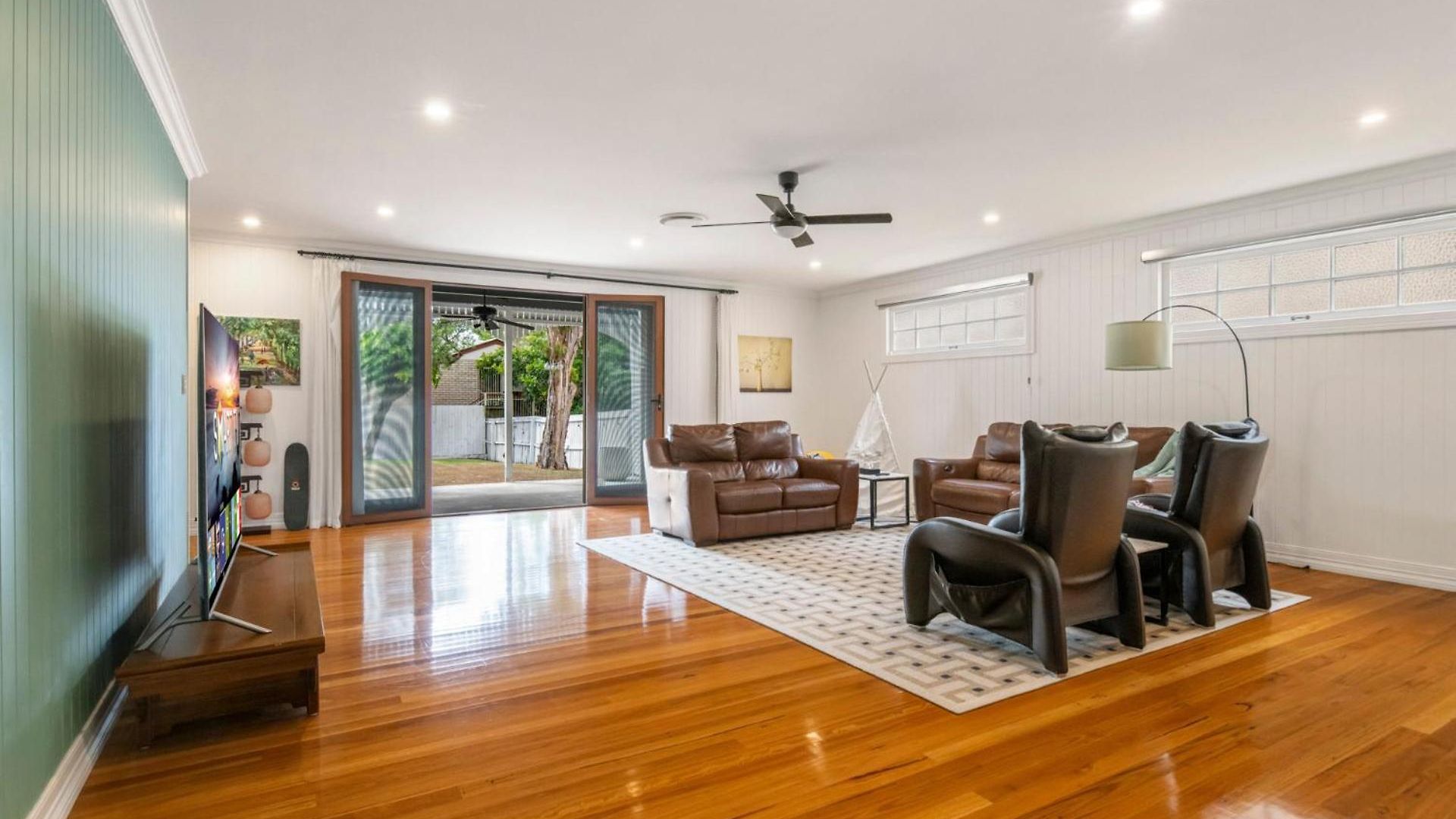 5br Queenslander - Walk To The Gabba - Sleeps 10 * Brisbane