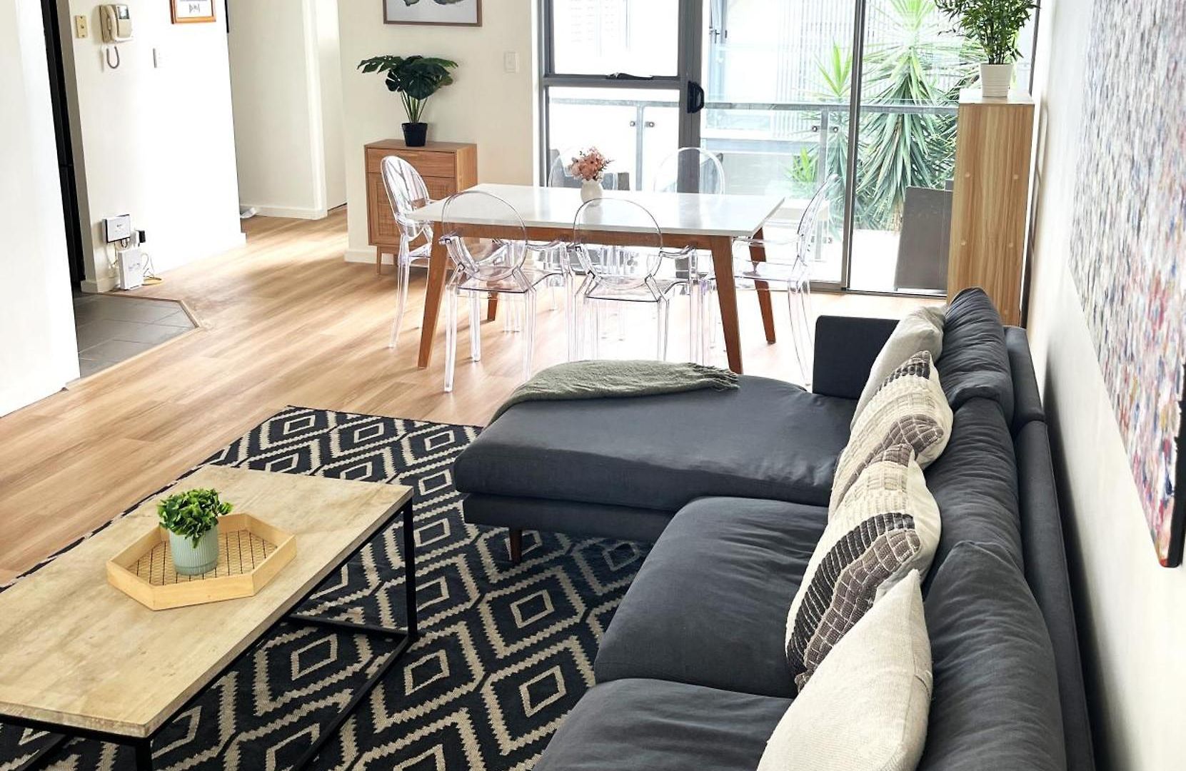 Perfect Locale 2bed Parking Apartment *