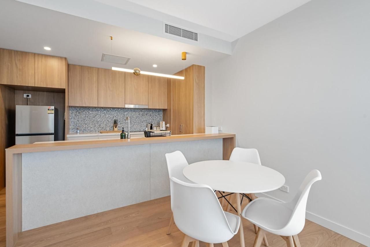 Apartment The Roocrest - Kangaroo Point Brand New 2br With Parking Brisbane