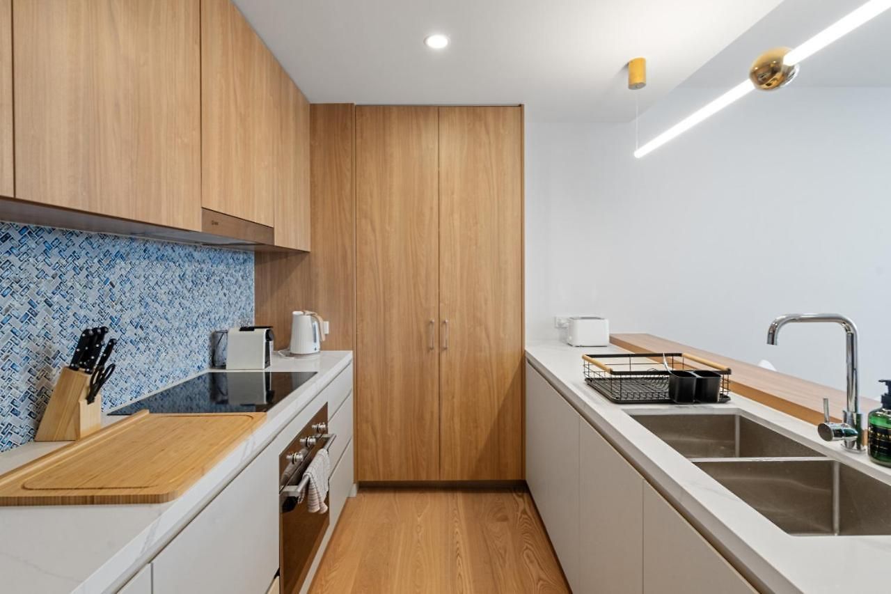The Roocrest - Kangaroo Point Brand New 2br With Parking Apartment Brisbane