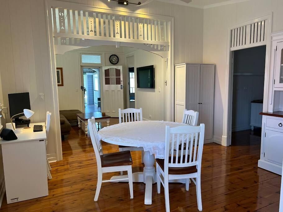 Entire Upper Floor 1 Bedroom