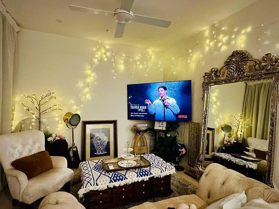 Location! Boutique 2br With Pool & Bbq Near South Bank And Brisbane