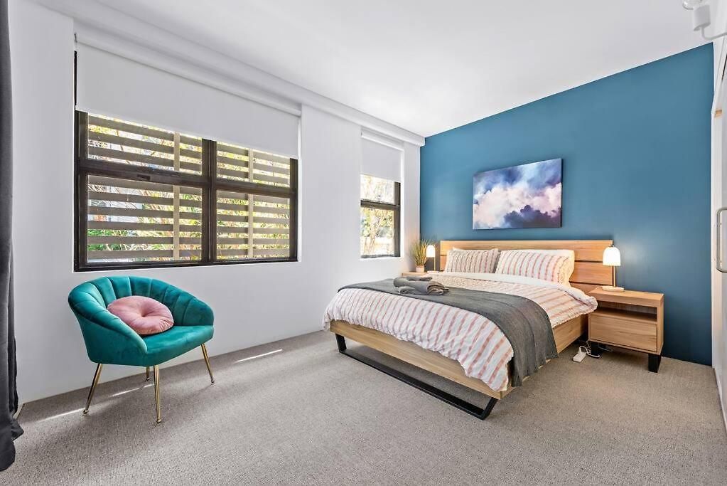 Tasteful Teneriffe - 1bed, 1bath, Balconies Apartment *