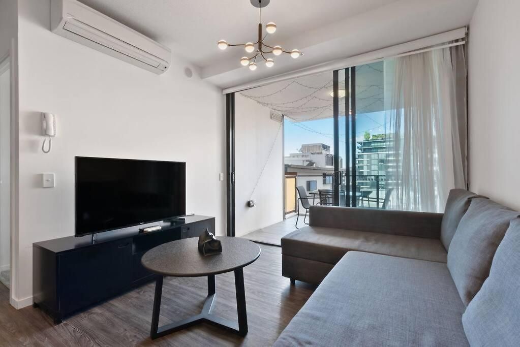 Apartment South One Bedroom
