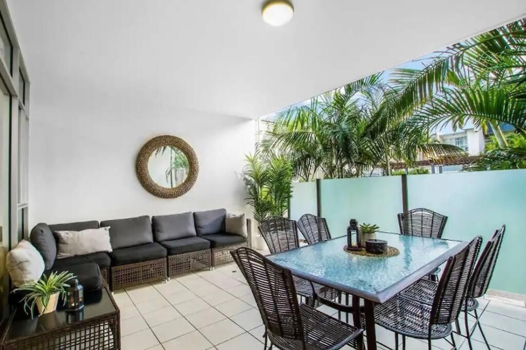 1br, Study + Patio & Pool *
