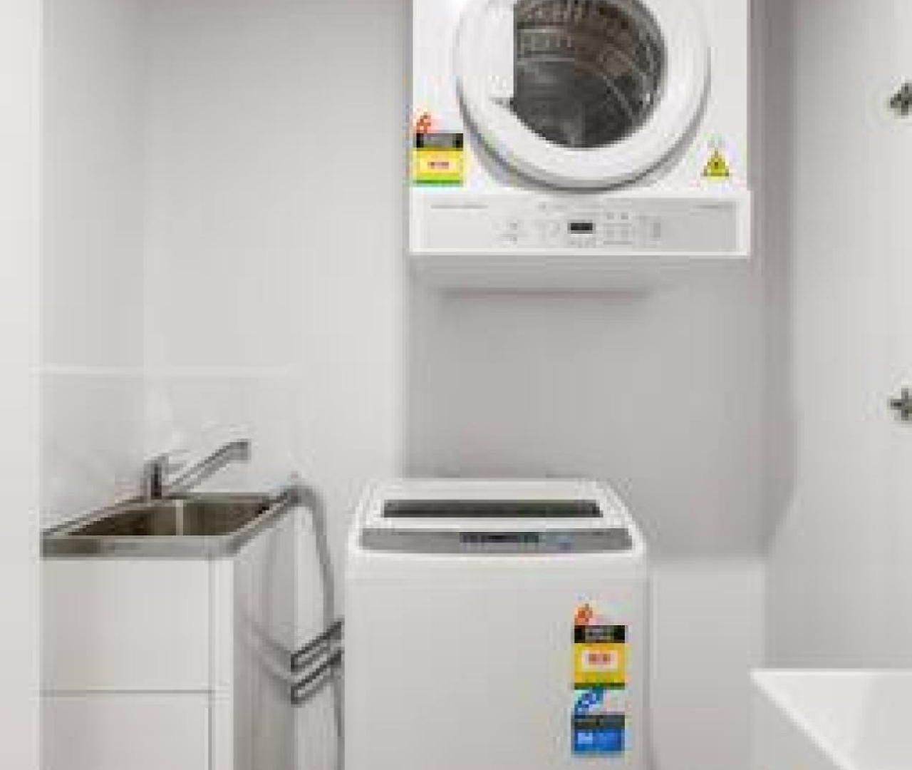 New Centrally Located High Level Apartment Brisbane