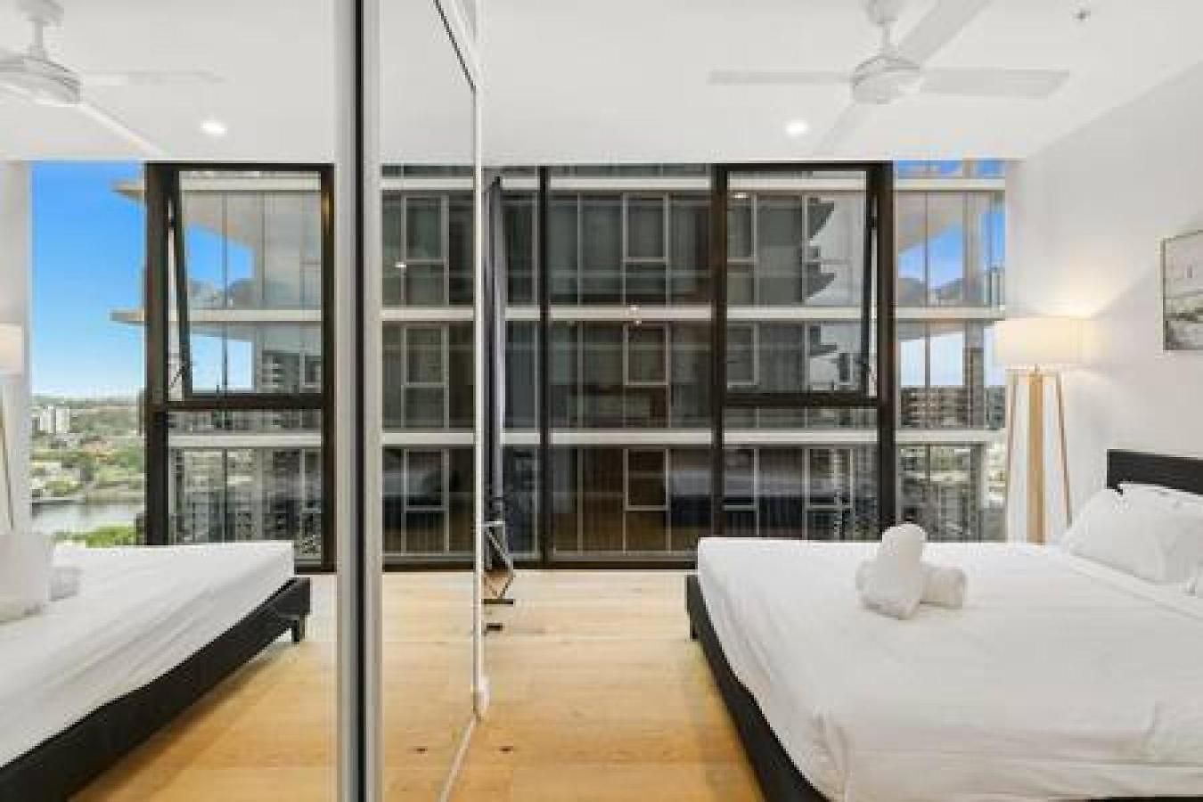 New Centrally Located High Level Apartment