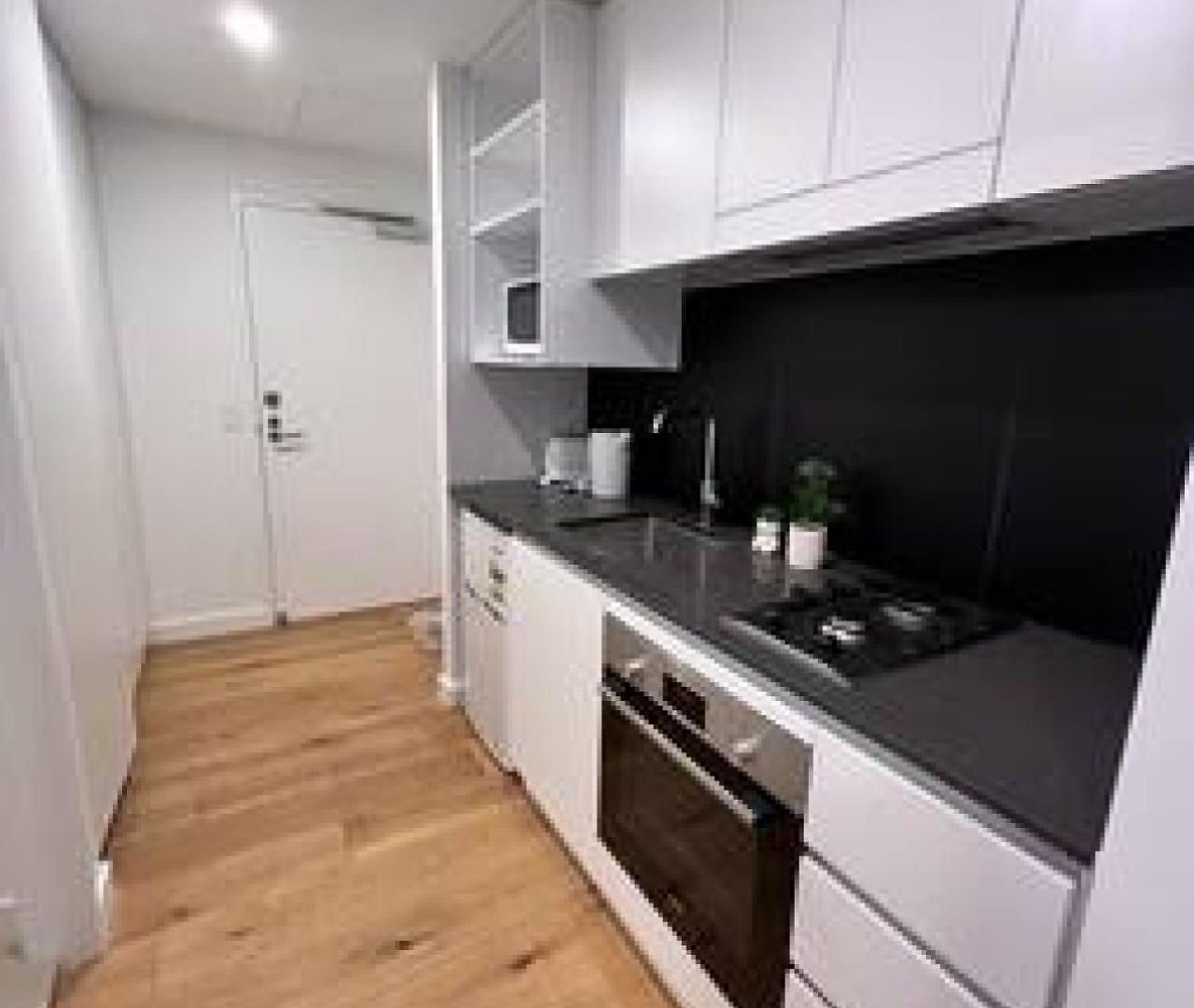 New Centrally Located High Level *