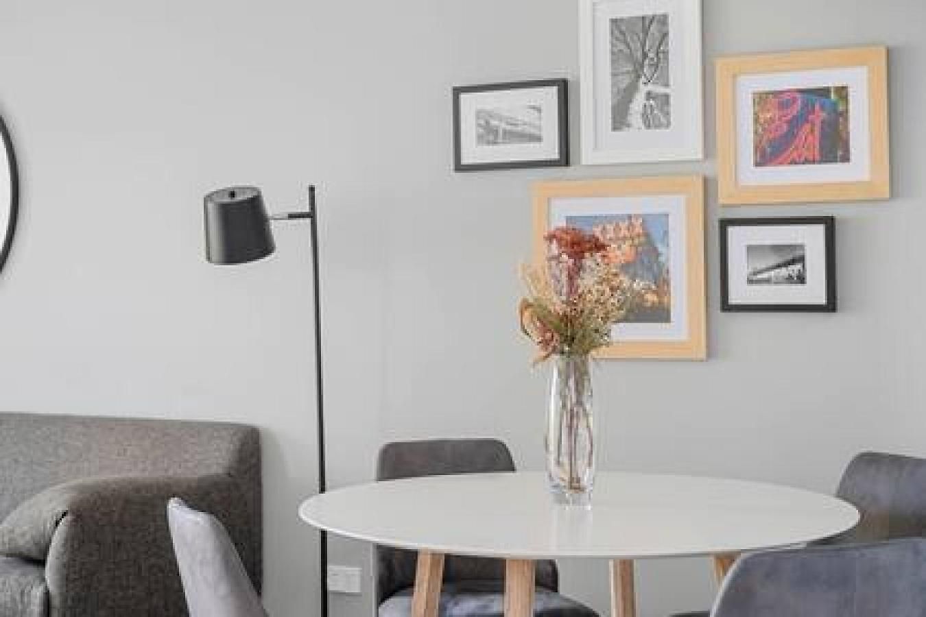 54q Abnb-style Opposite Lush Park Playground, Portside 2br Fpkg *