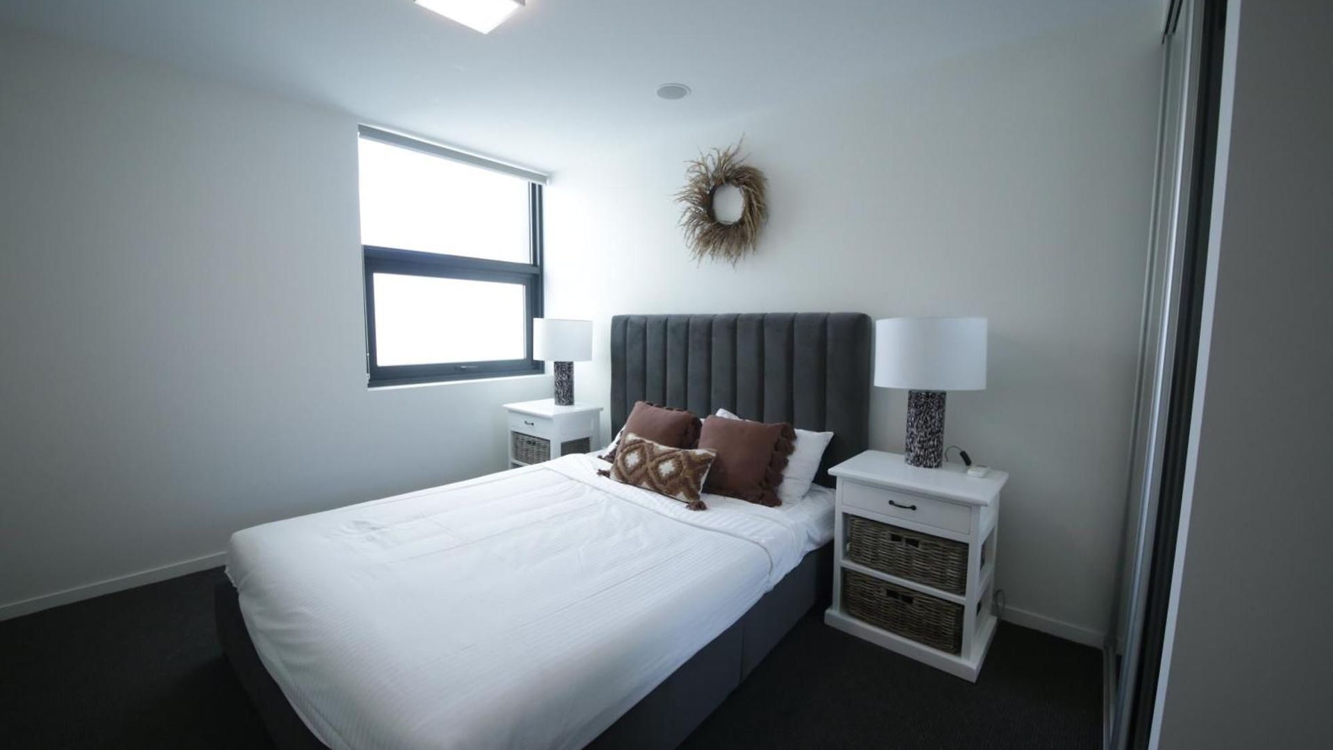 Apartment Cozy 3br Walking Distance To Goma