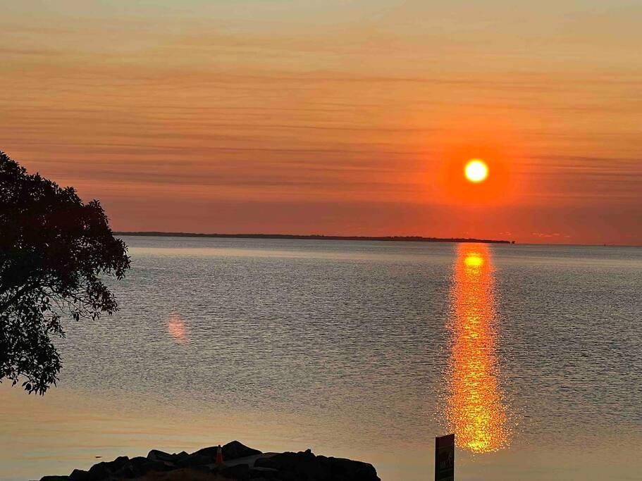 Rosebay Water Front 4 Bd *