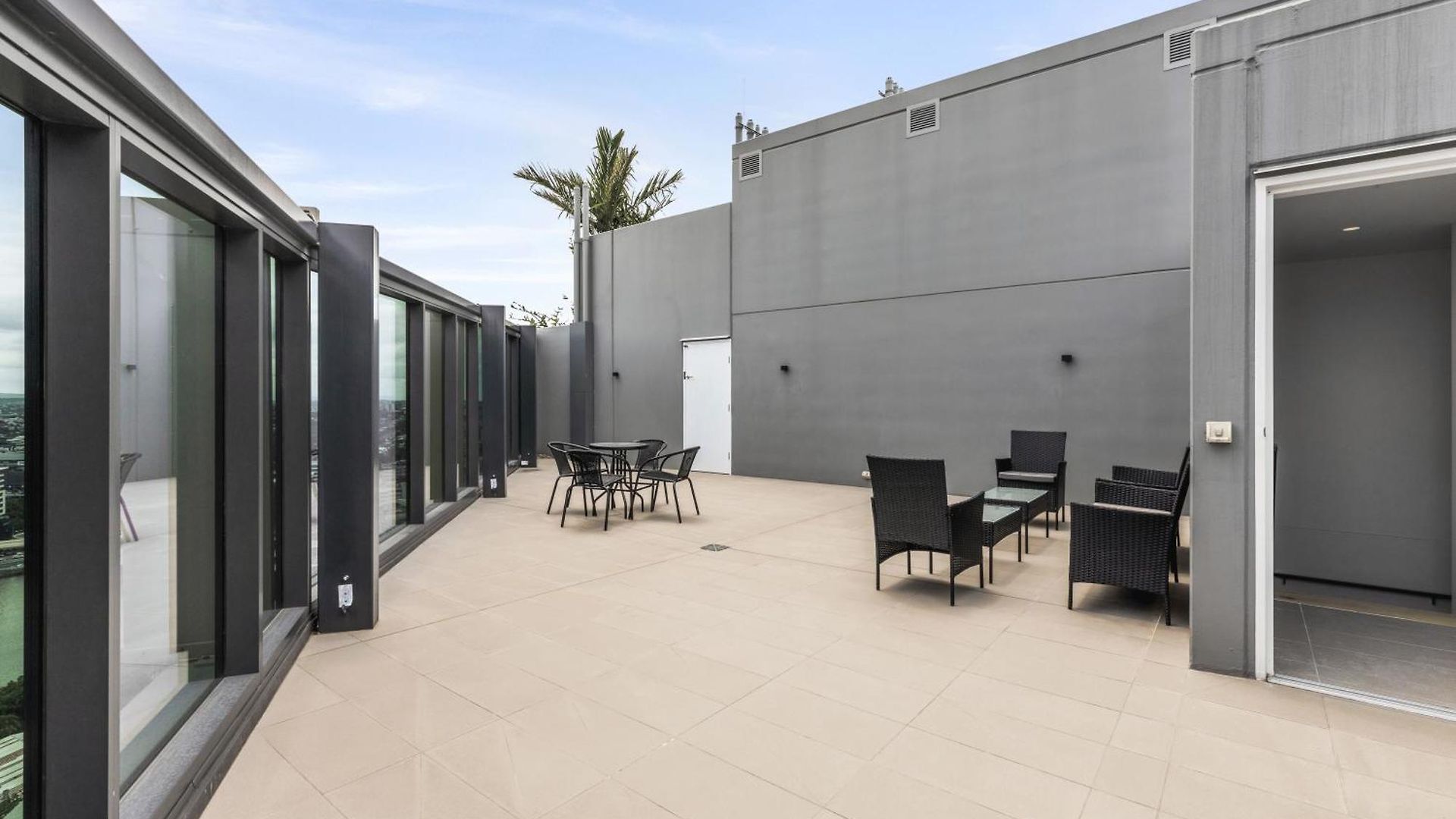 Aparthotel One By Cllix 5*